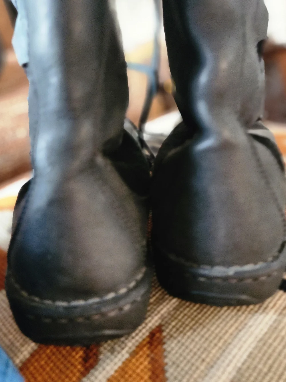 Vintage UGG Australia 1636 Black Leather Tall Lace Up Shearling Boots Size 10